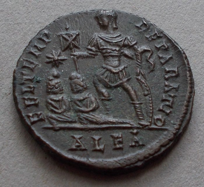 Constans-Bronze,-Alexandria-Mint